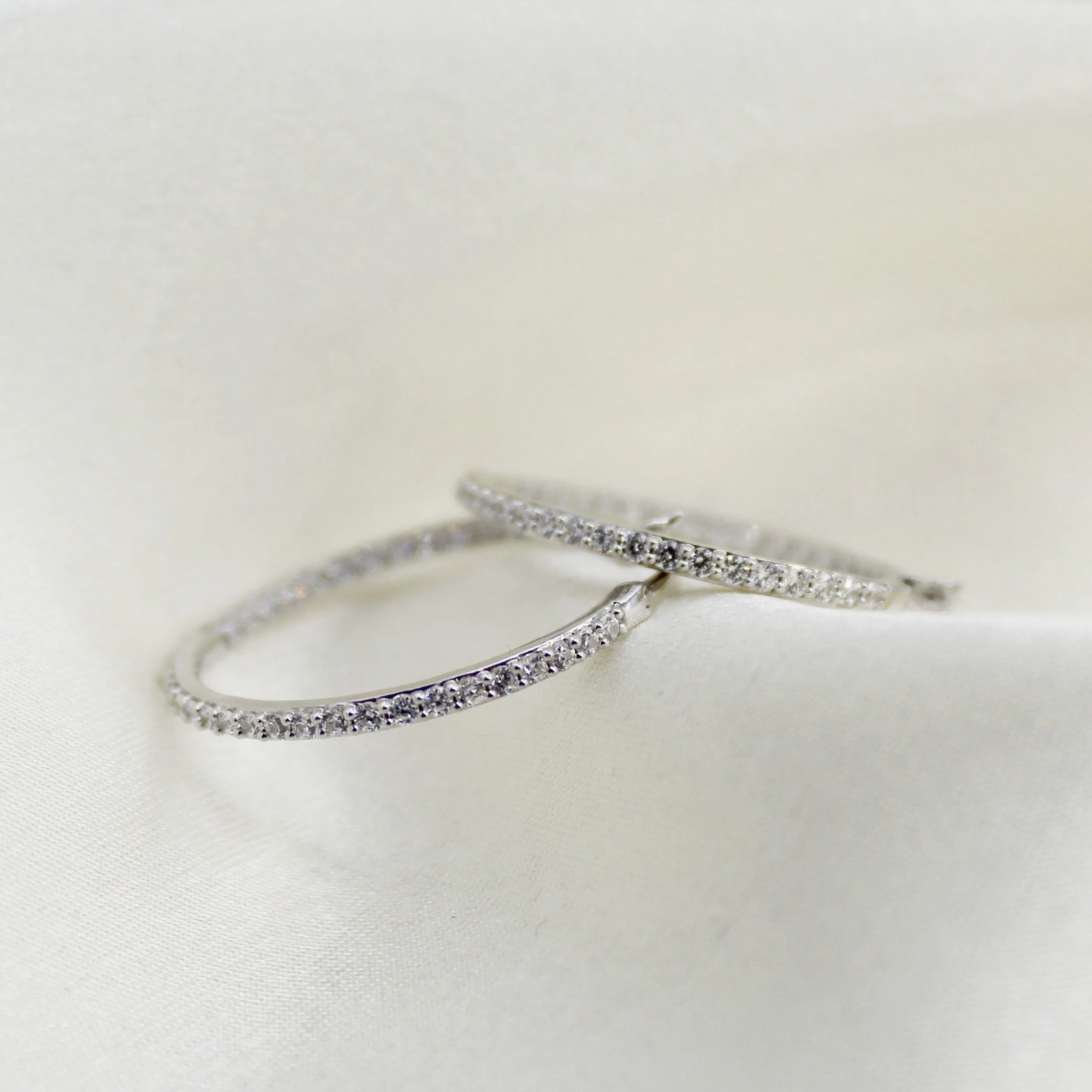 1 1/2ct tw Diamond Hoop Earrings in Sterling Silver