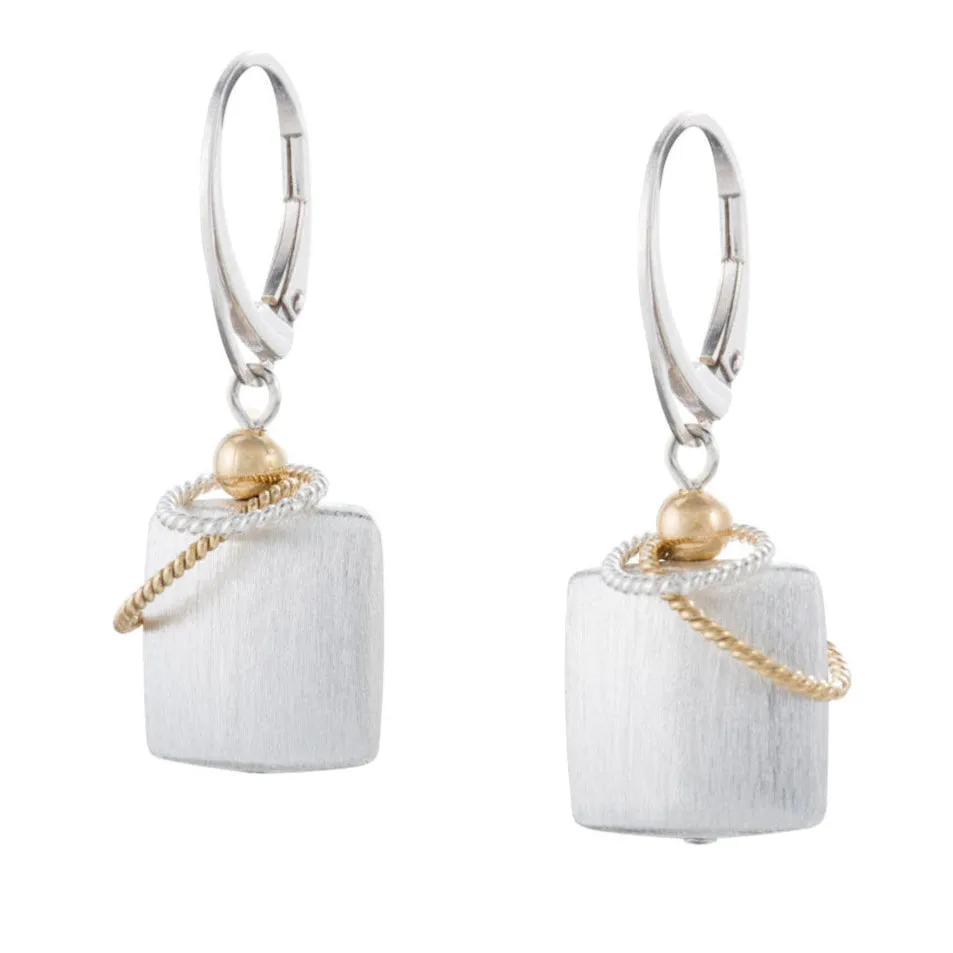 13 twist sv earring