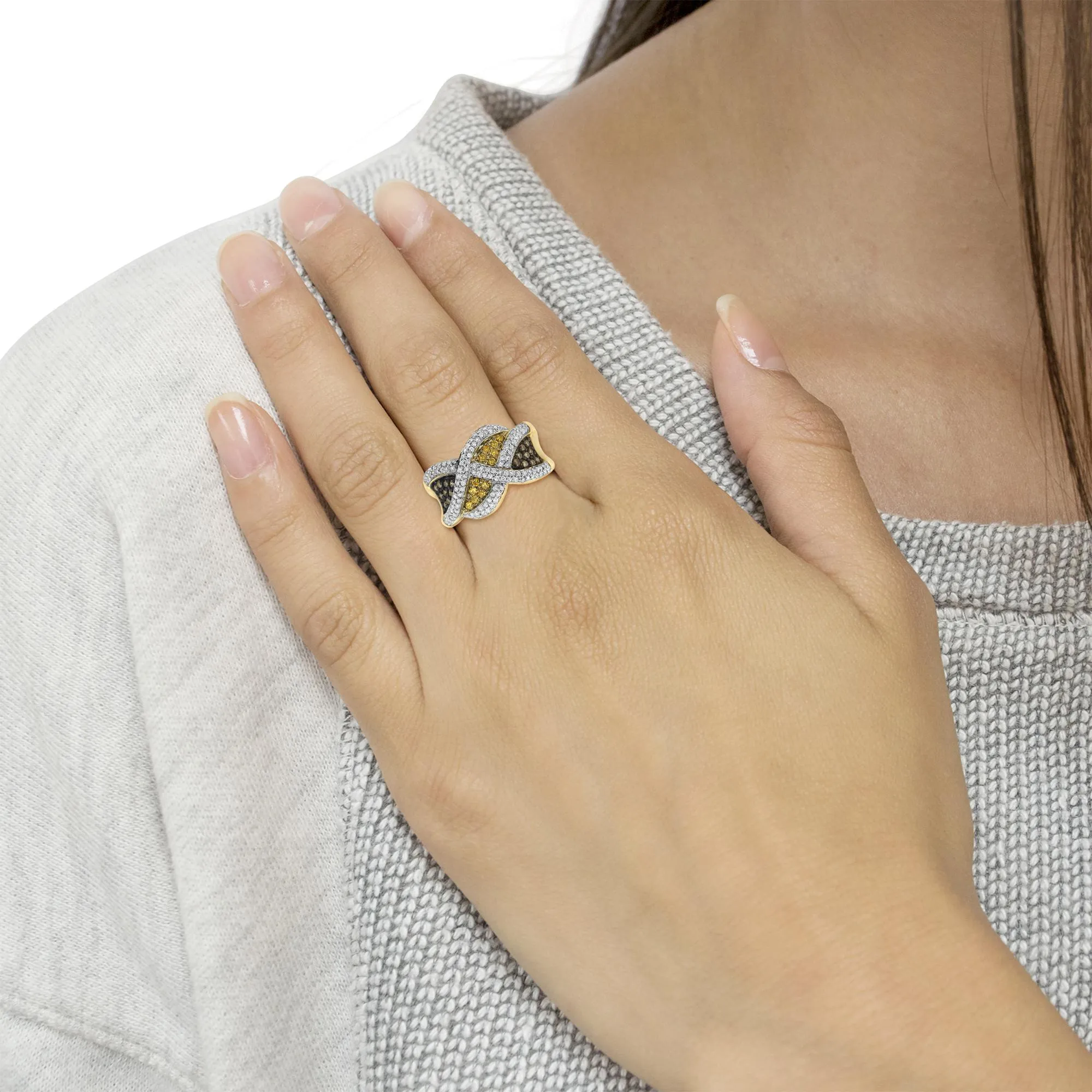14K Yellow Gold 3/4 Cttw Champagne, Yellow and Round-Cut Diamond Ring (I-J Color, I2-I3 Clarity) - Size 7