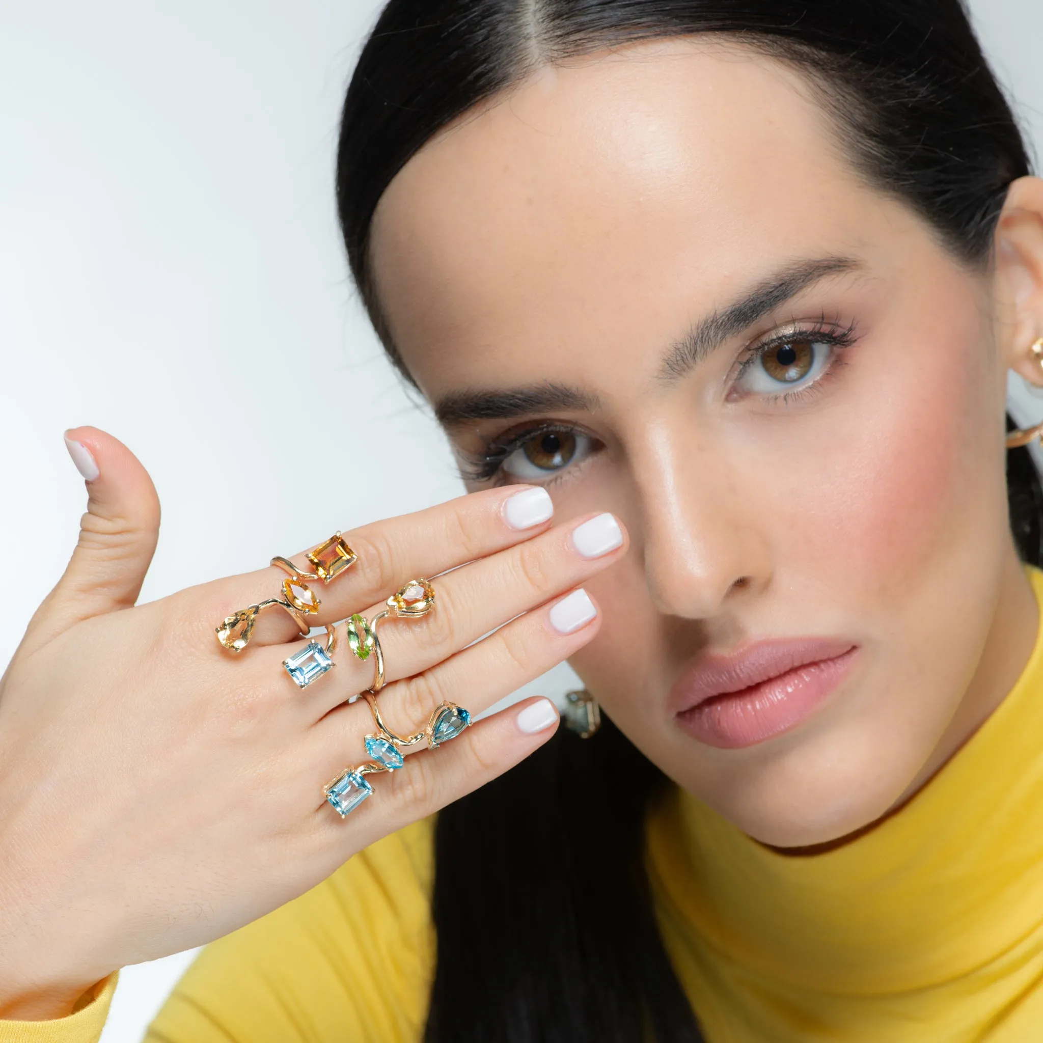 14K Yellow Gold Citrine Twisted Triple Gemstones Ring