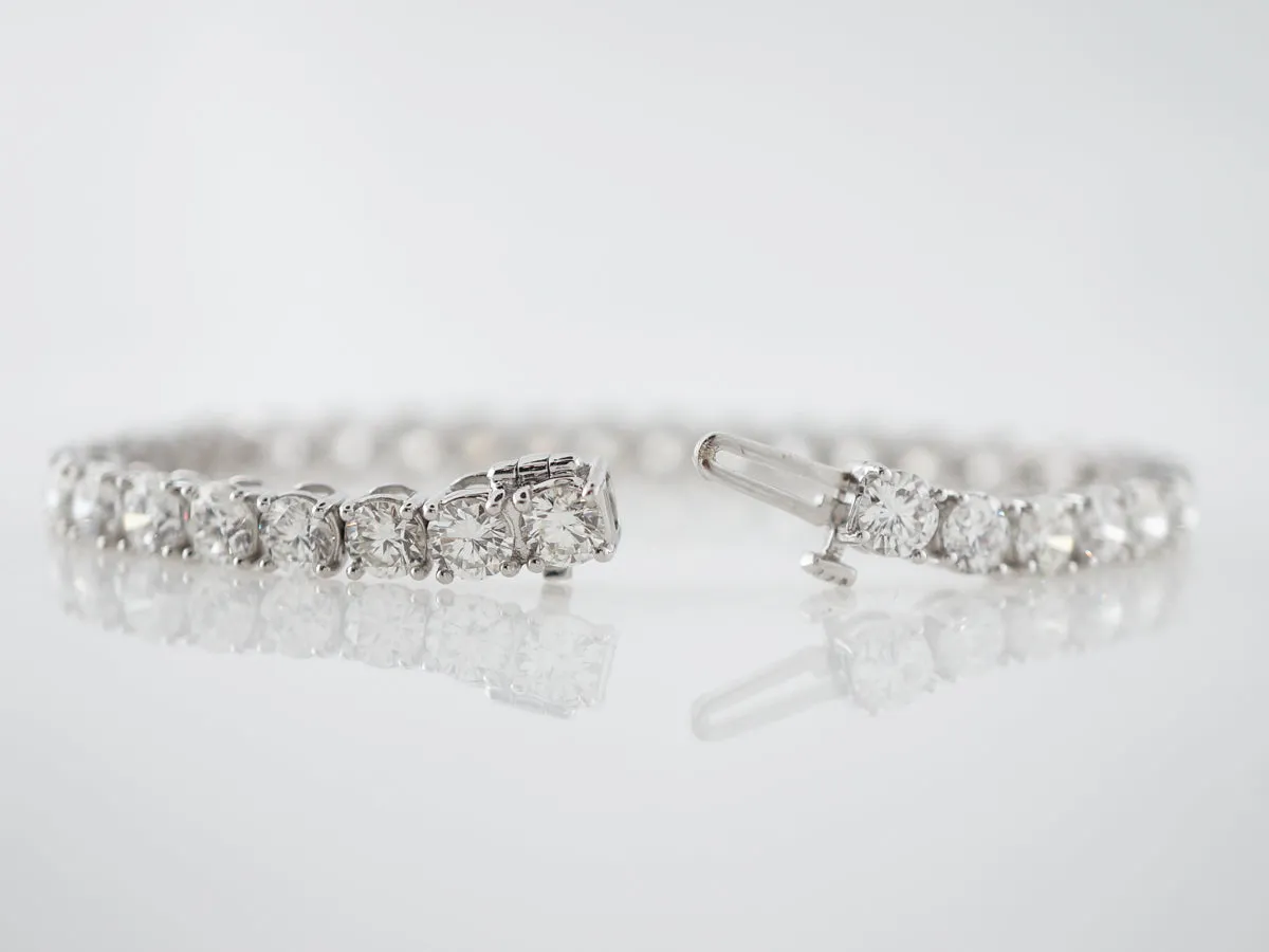 15 Carat Straight Line Diamond Tennis Bracelet in Platinum