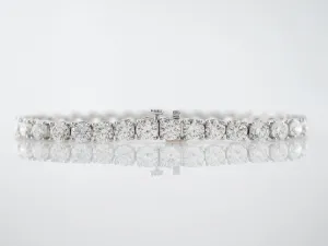 15 Carat Straight Line Diamond Tennis Bracelet in Platinum