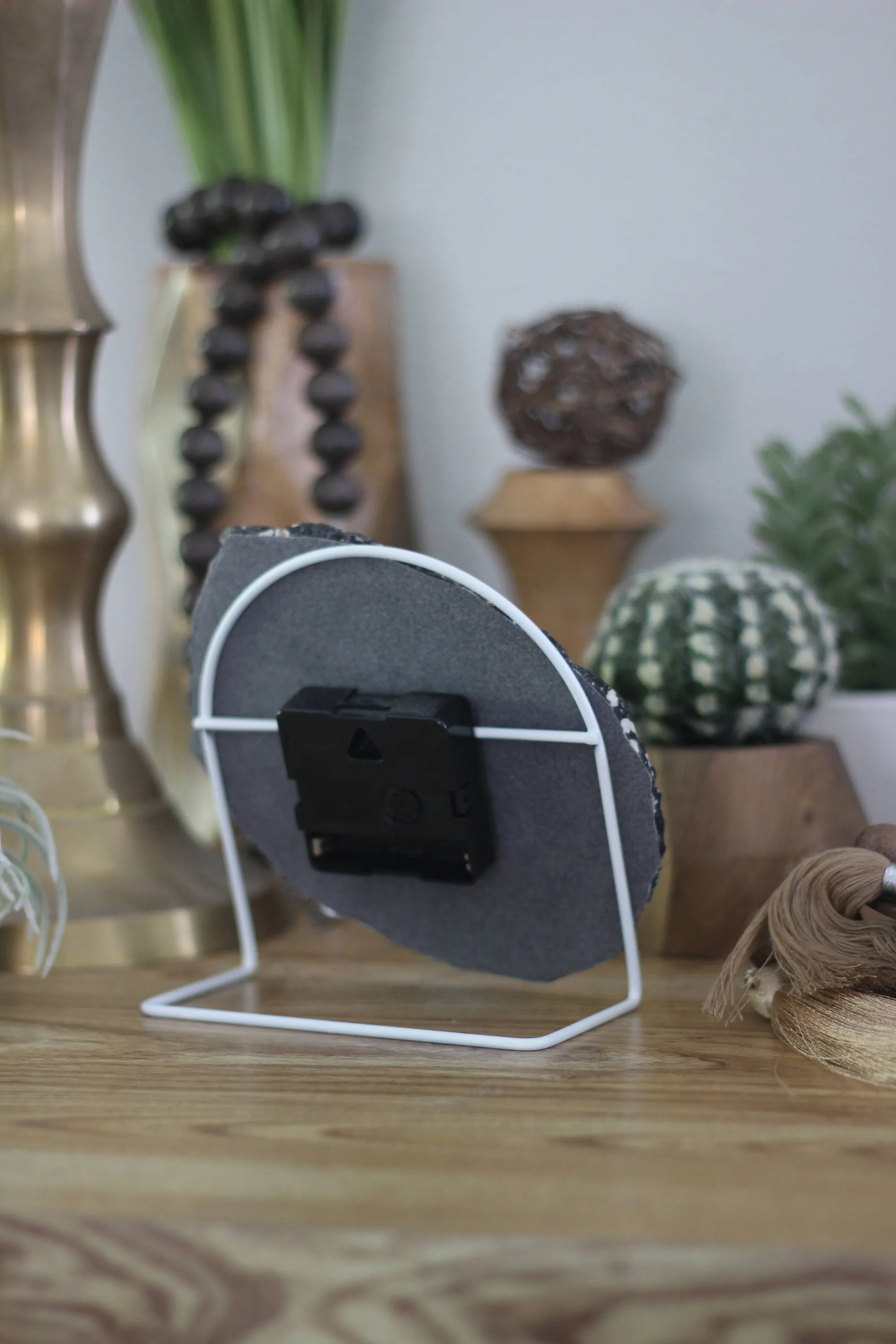 7" Gray Agate Desk Clock