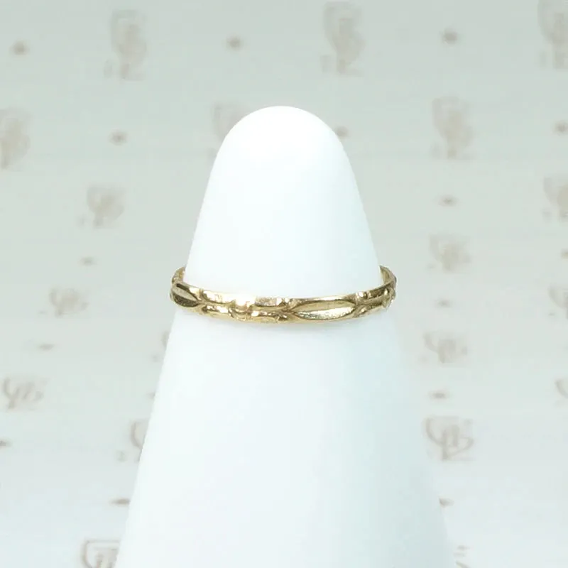 Art Deco Arrows Gold Tiny Ring