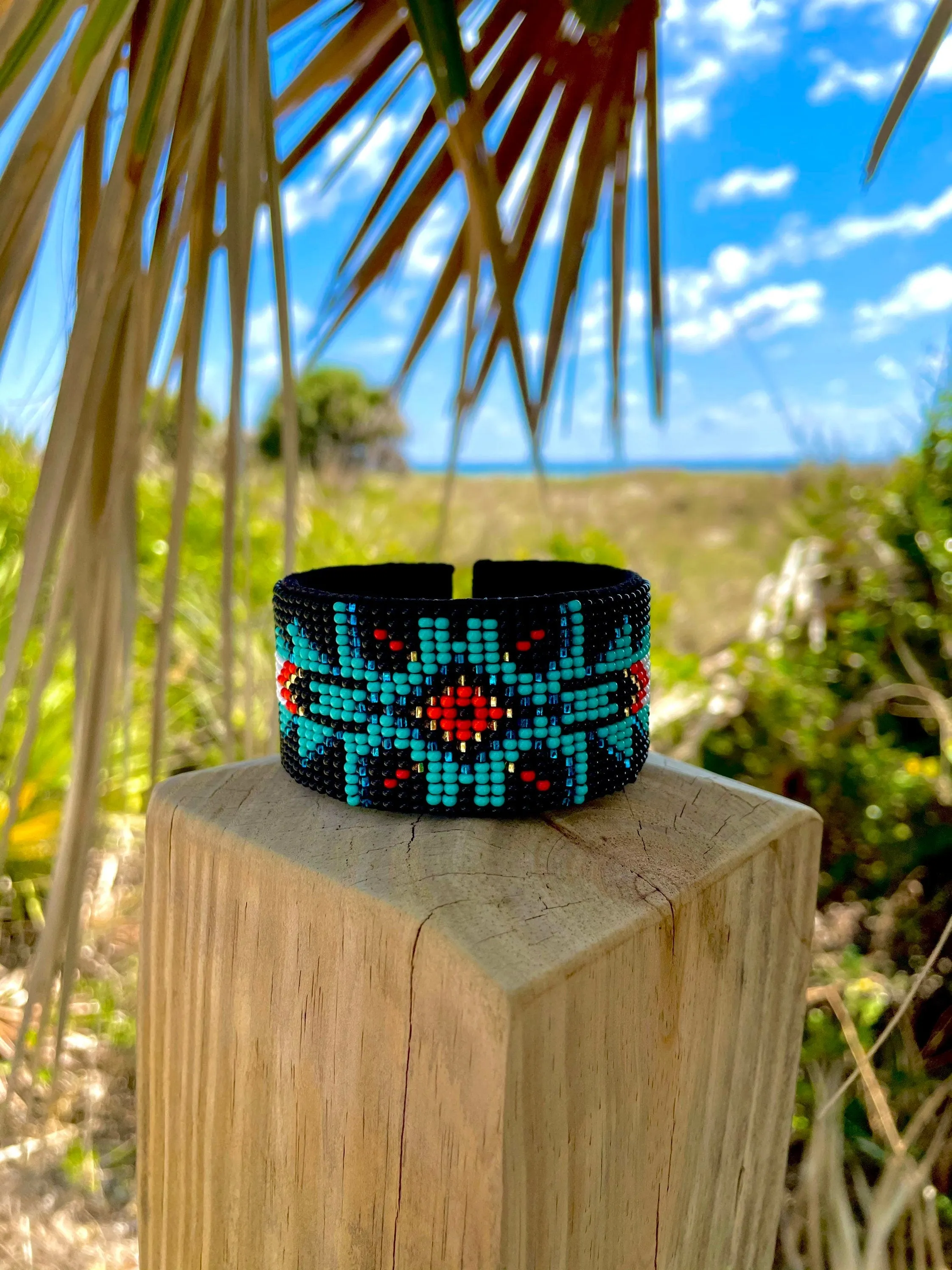 Black Native Leather Cuff Bracelet (L)