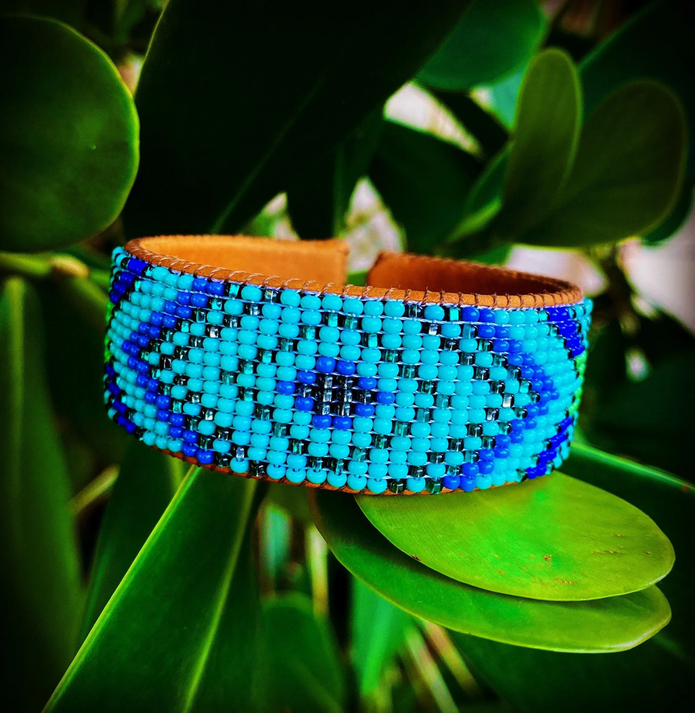 Blue/Turquoise Leather Cuff Bracelet (M)