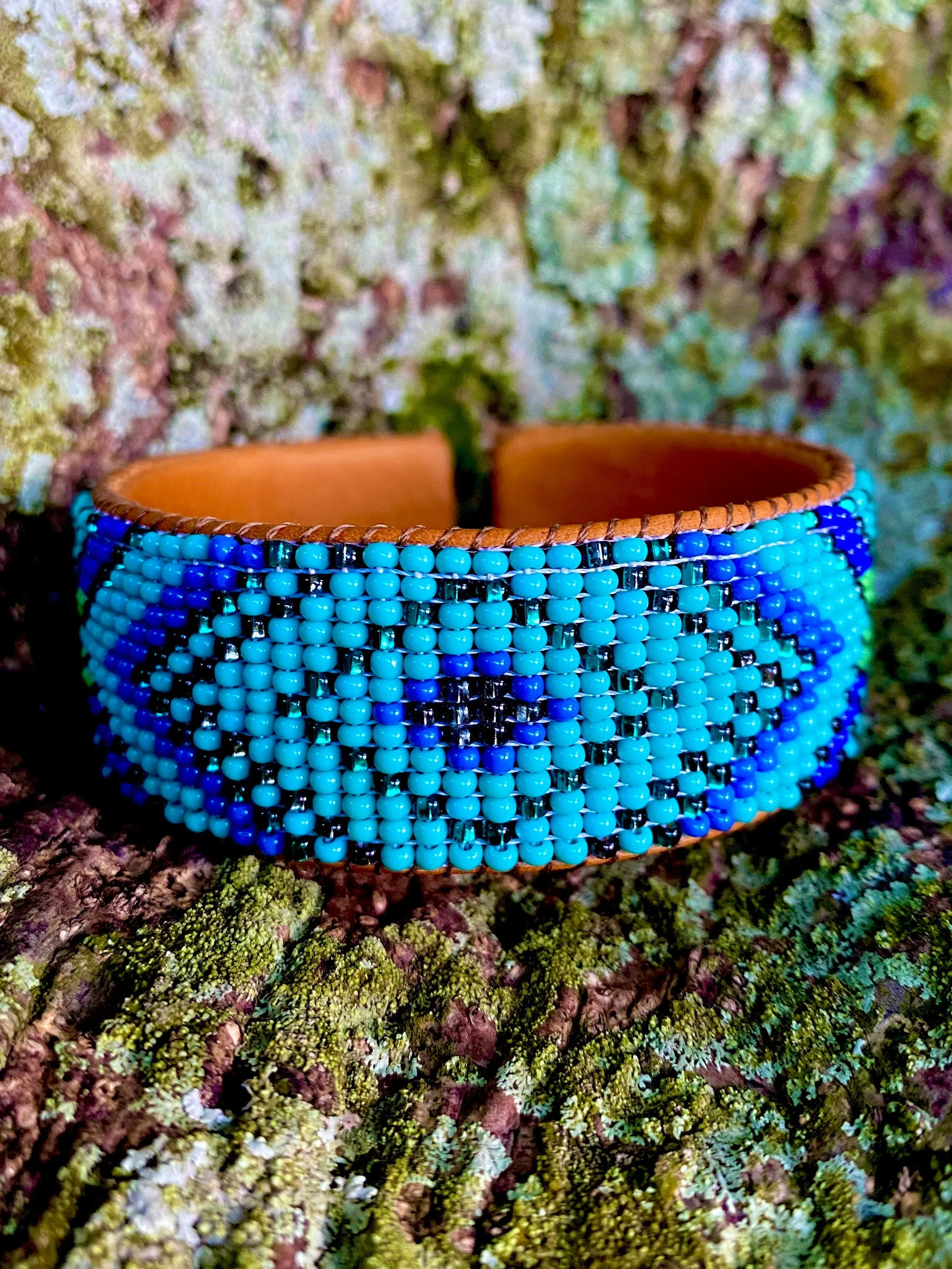 Blue/Turquoise Leather Cuff Bracelet (M)