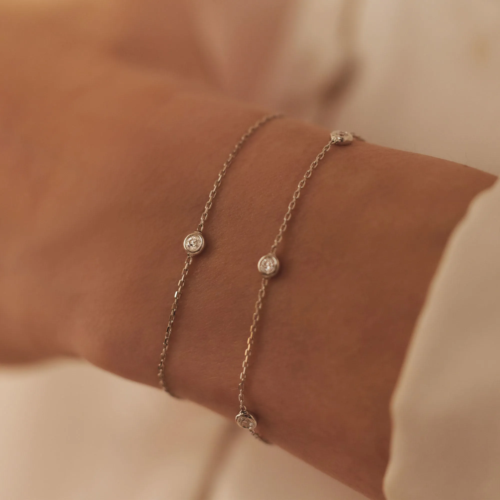 De la Paix Alfie 14 karat white gold bracelet with diamond 0.05 carat