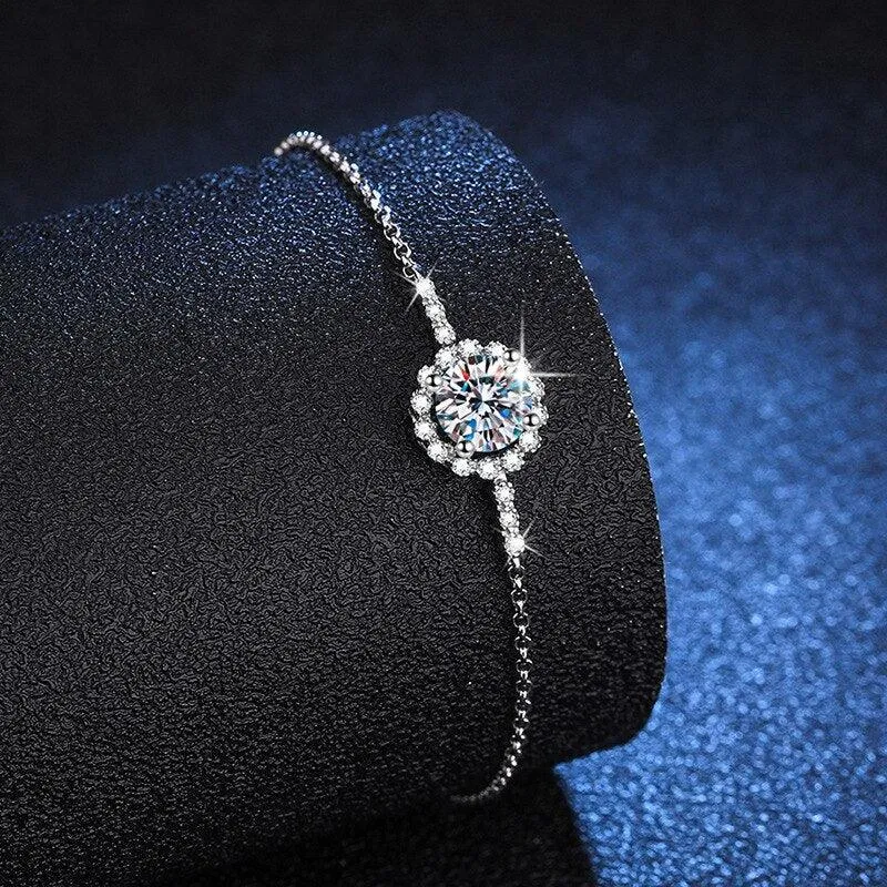 Elegant Round Cut 1CT D Color VVS Moissanite Diamond Daisy Flower Platinum Plated Bracelet - Fine Jewellery