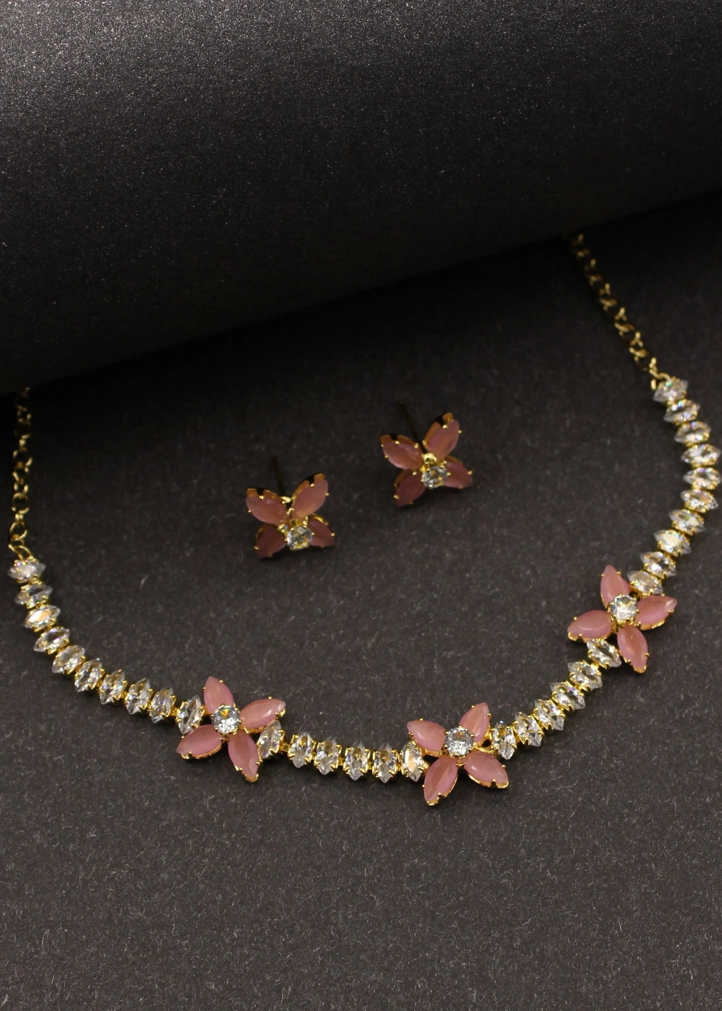 FANCY DIA NECKLACE