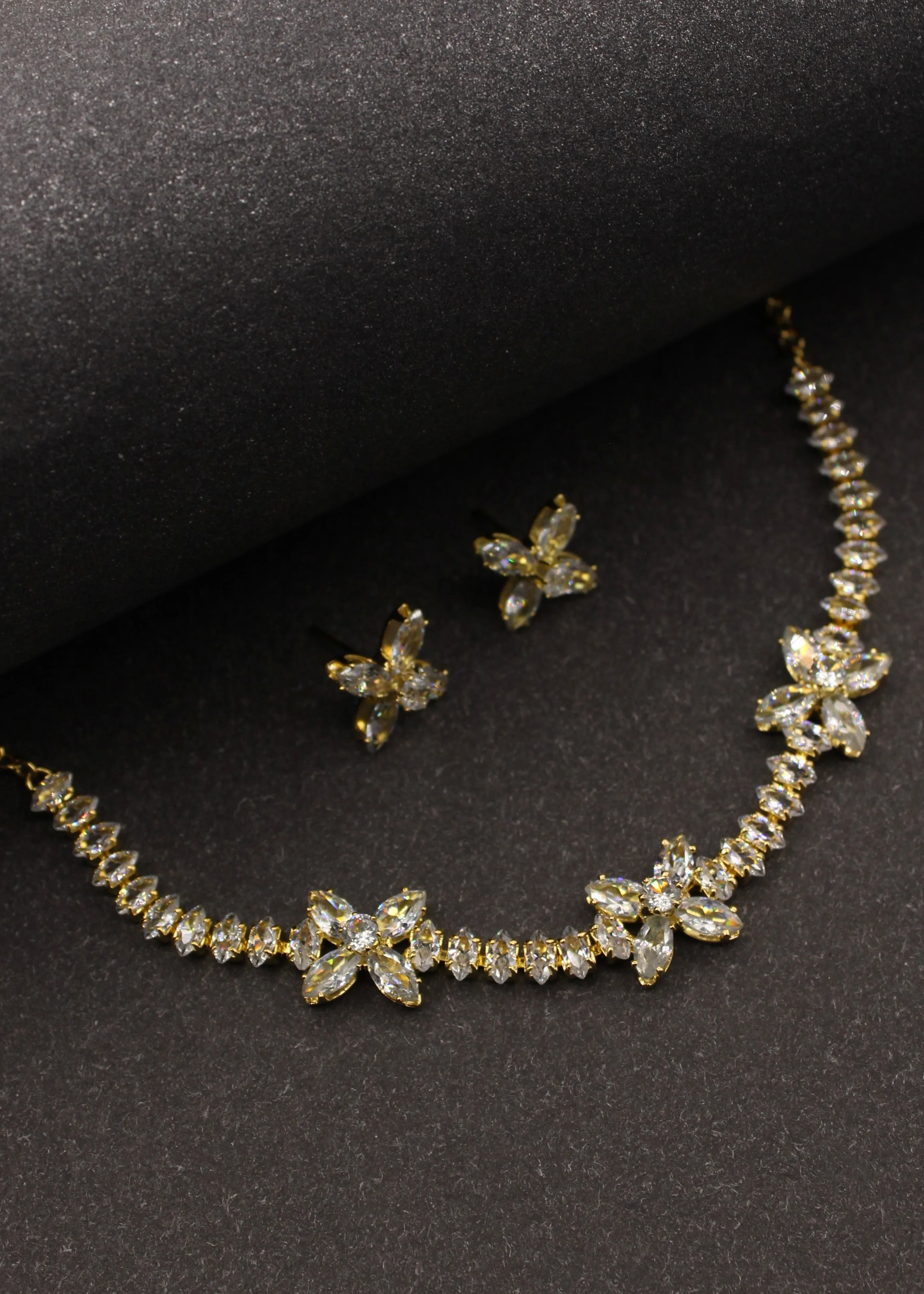FANCY DIA NECKLACE