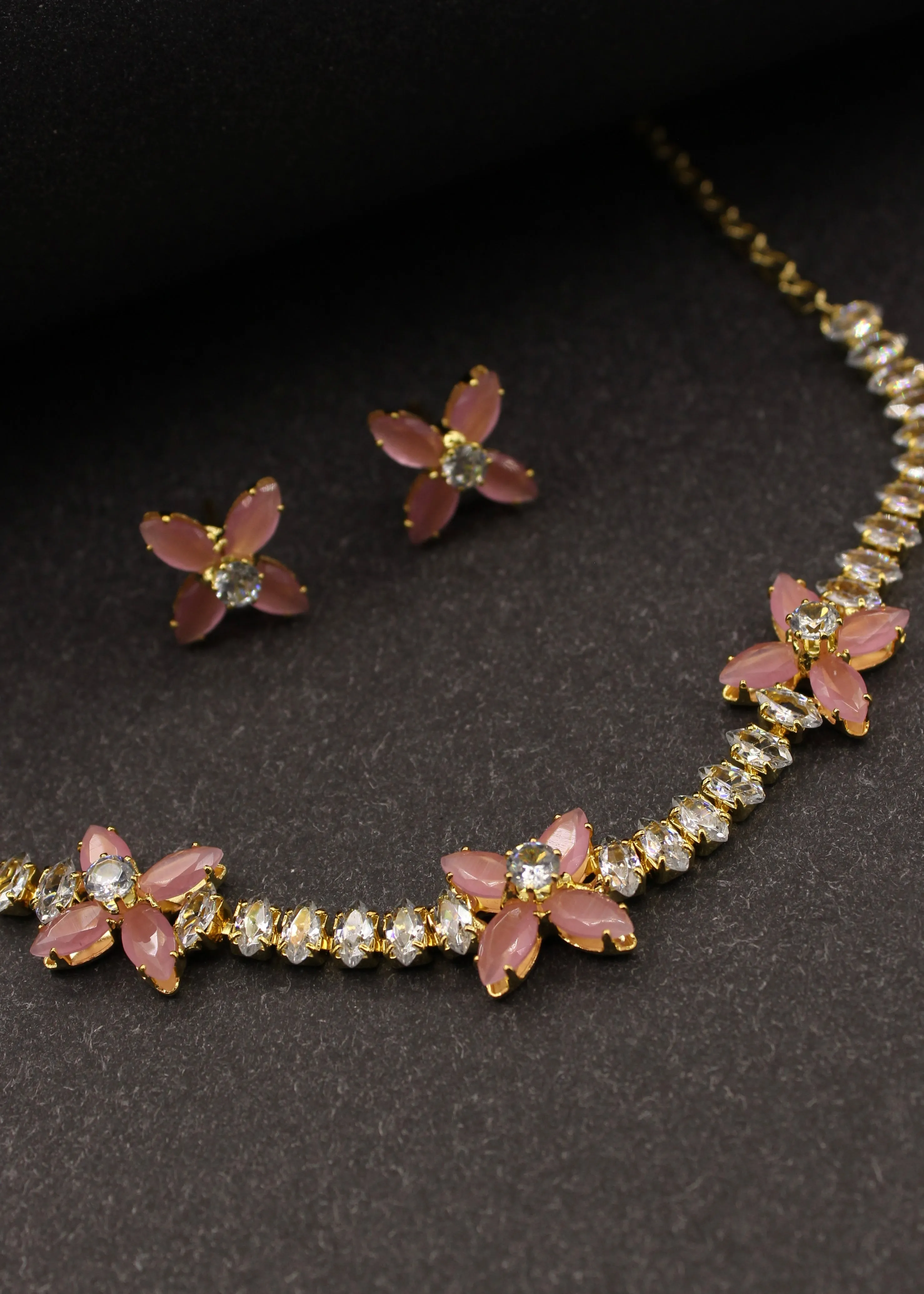 FANCY DIA NECKLACE