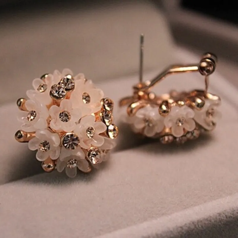 Fashionable Round Shape Rhinestone Flower Enamel Stud Earrings