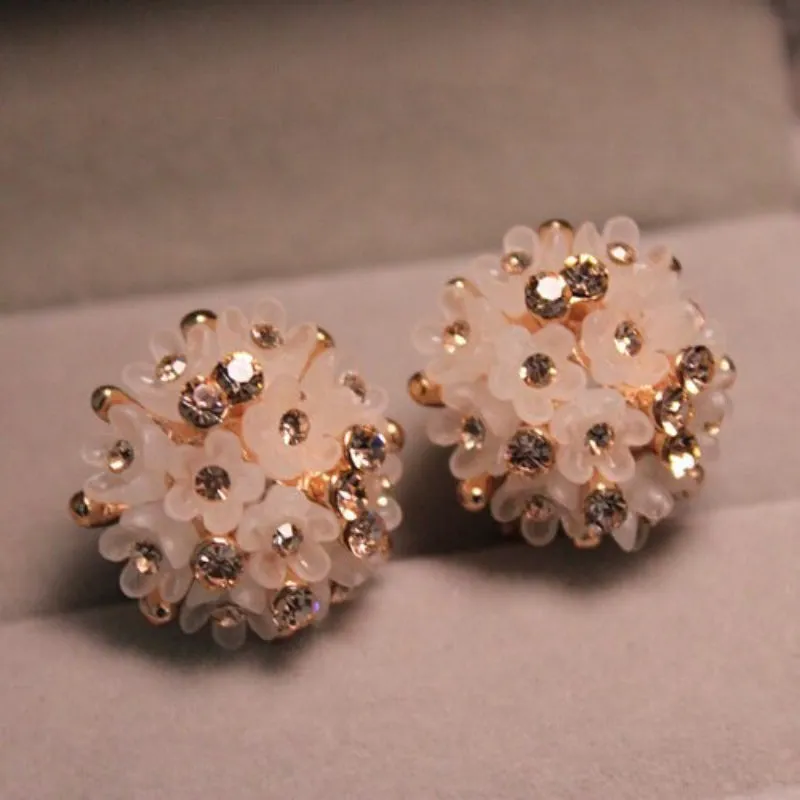 Fashionable Round Shape Rhinestone Flower Enamel Stud Earrings