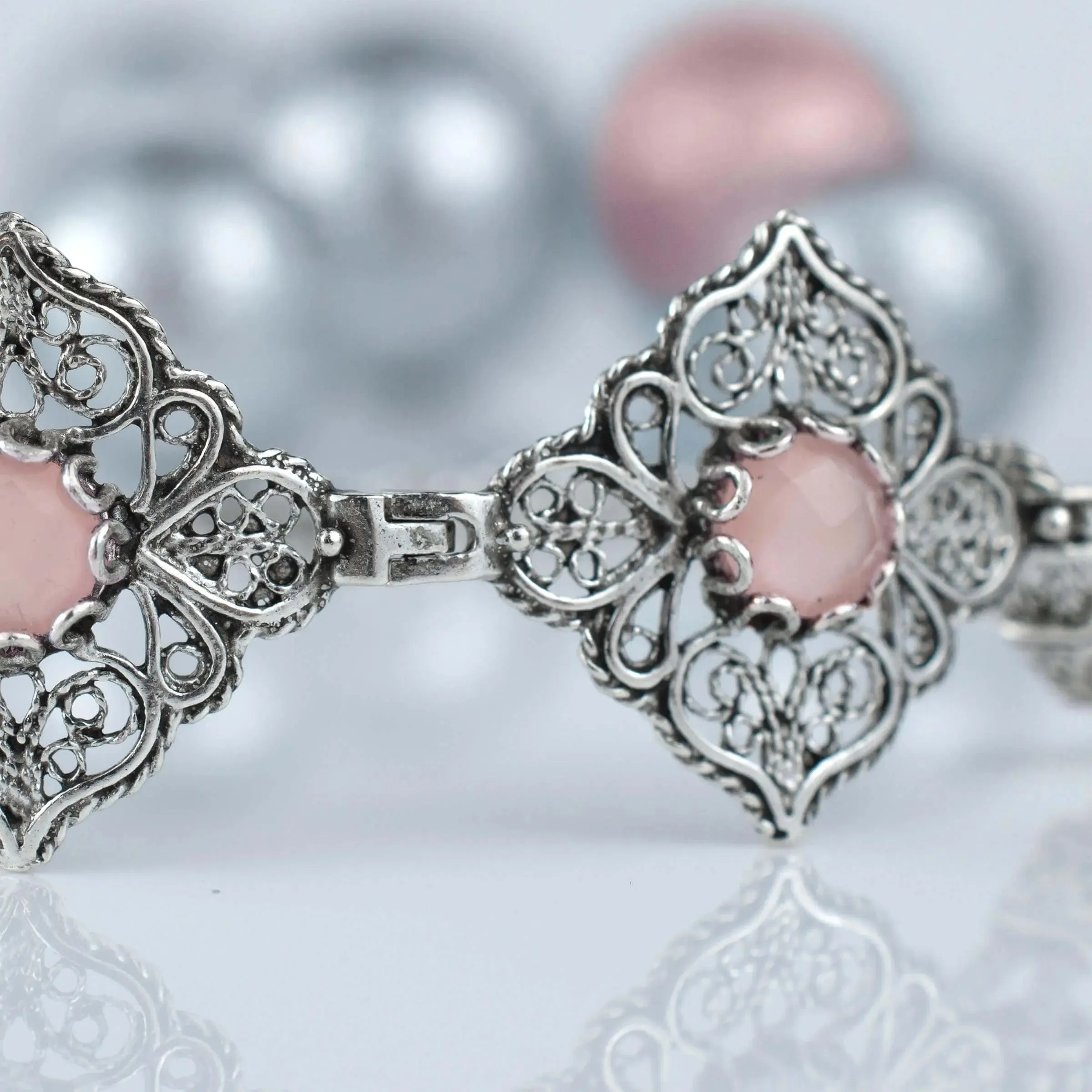 Filigree Art Pink Chalcedony Gemstone Women Adjustable Silver Link Bracelet
