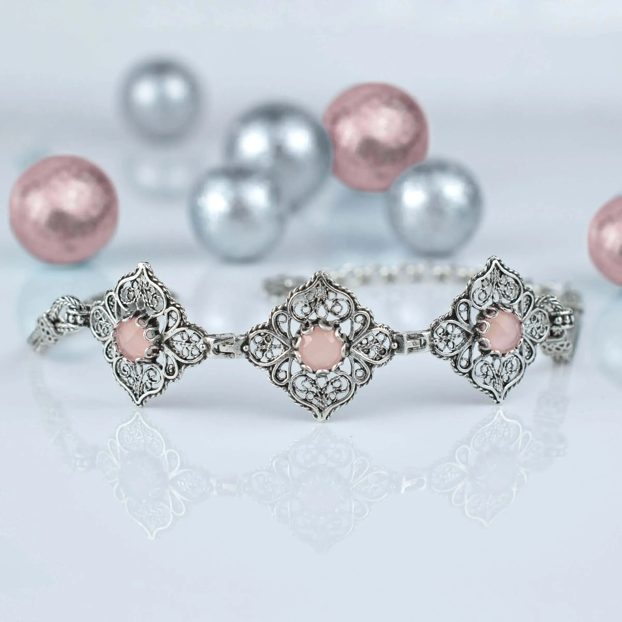 Filigree Art Pink Chalcedony Gemstone Women Adjustable Silver Link Bracelet
