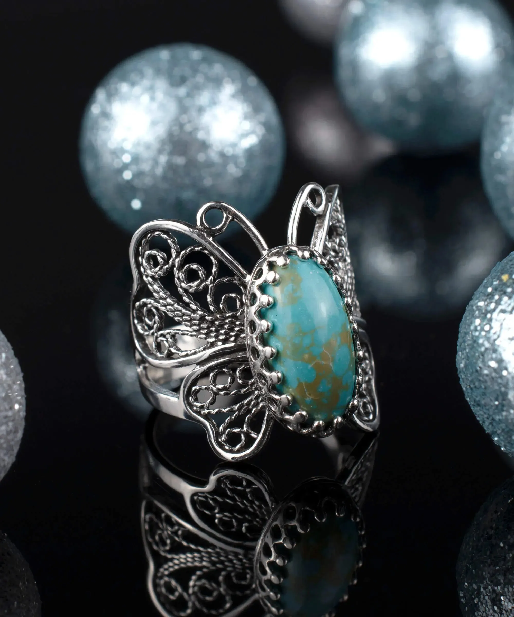 Filigree Art Turquoise Gemstone Butterfly Design Women Silver Cocktail Ring