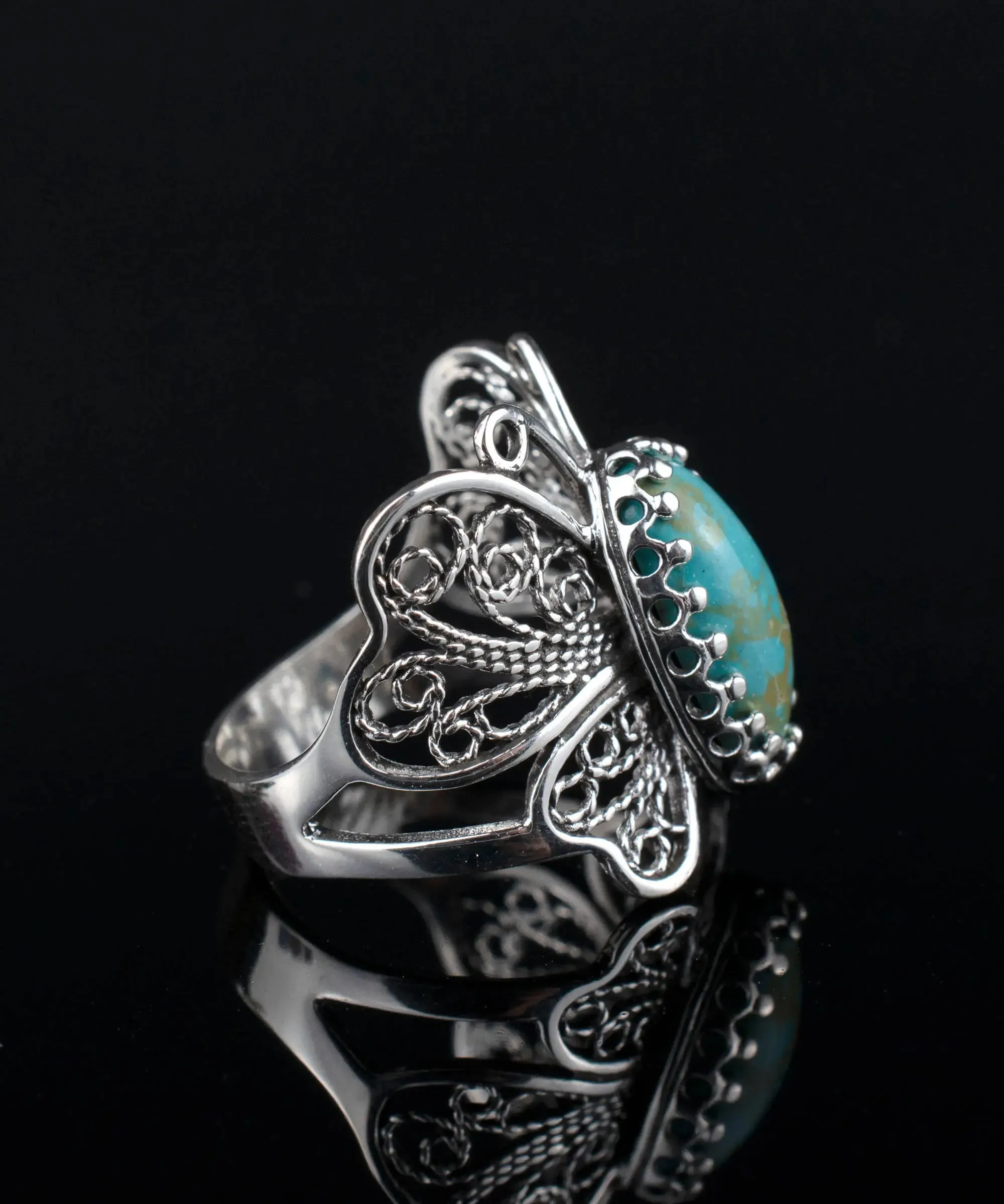 Filigree Art Turquoise Gemstone Butterfly Design Women Silver Cocktail Ring