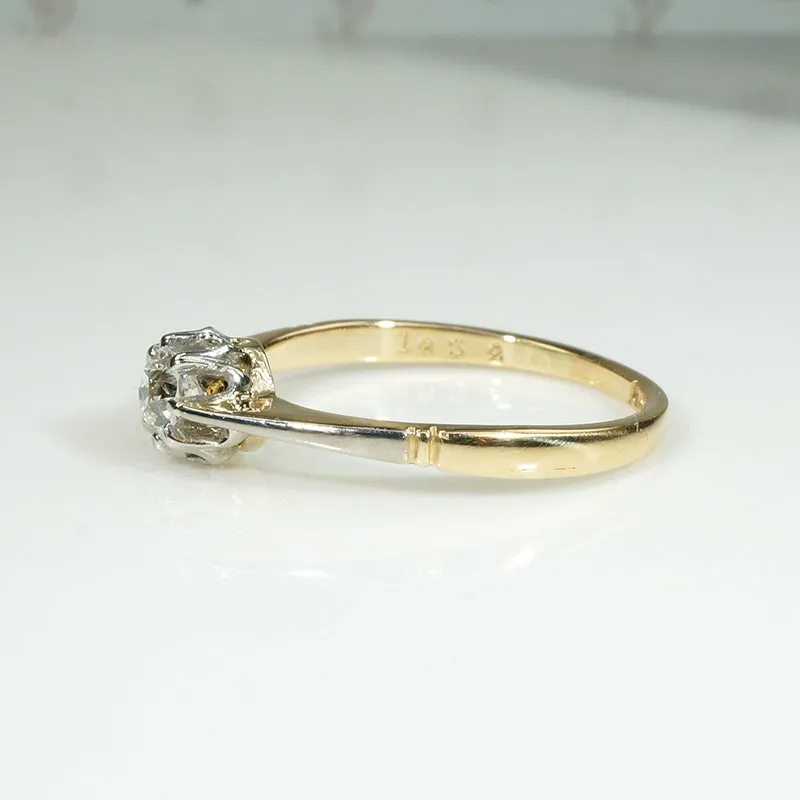 Graceful Edwardian Diamond Solitaire Ring in 18ct & Platinum