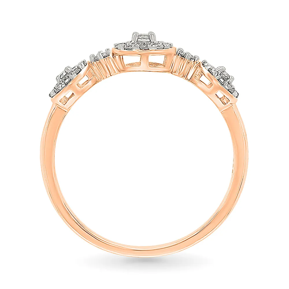Graceful Gold & Diamond Ring