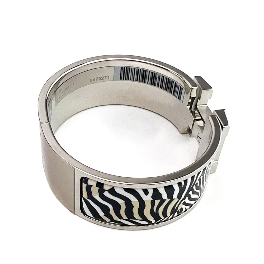 Hermes Beige and Blue Enamel Clic Clac H Zebres De Tanzanie PM Wide Bracelet