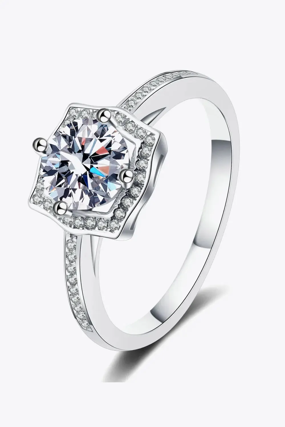 LOVCIA Embrace The Joy 1 Carat Moissanite Ring