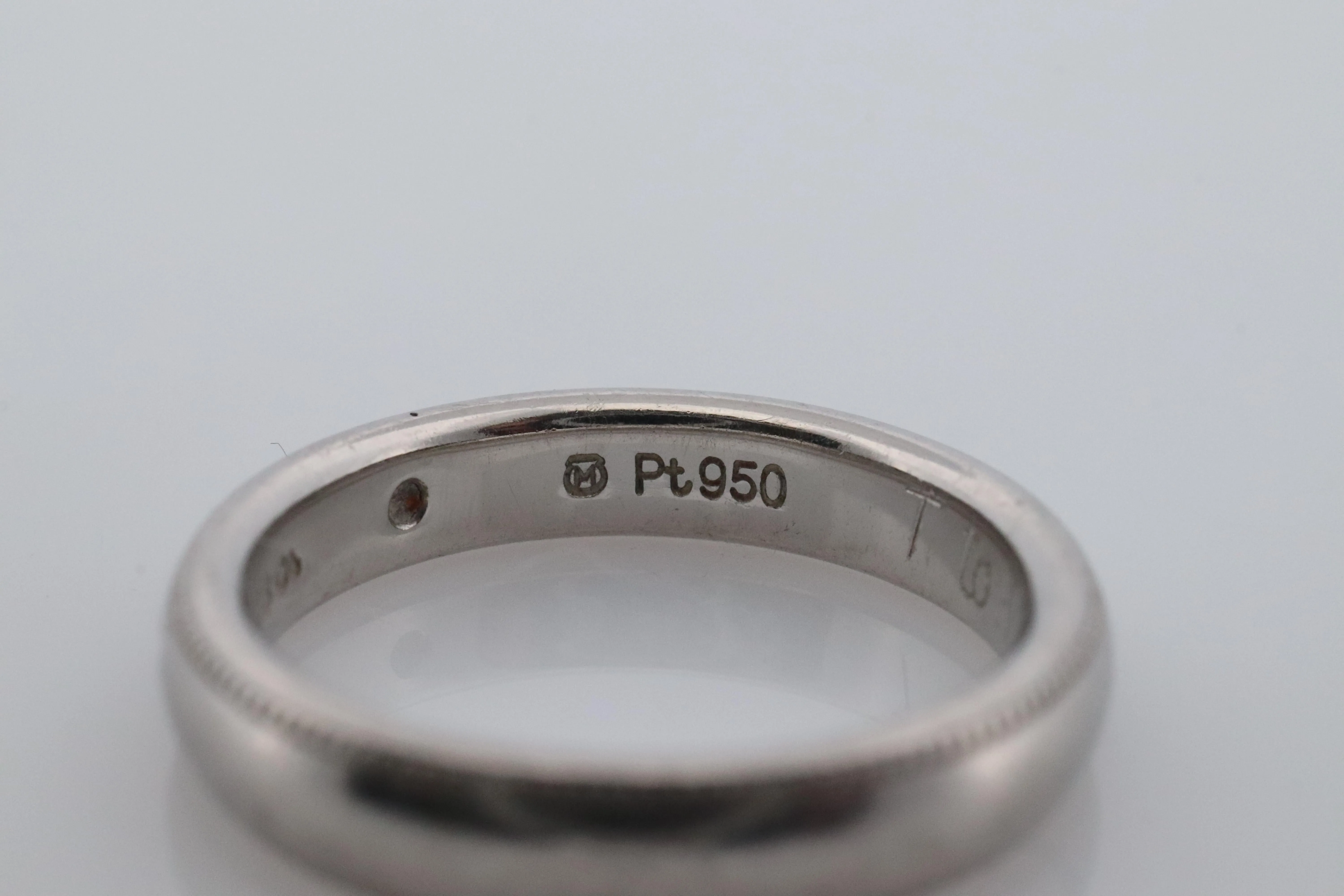 Mikimoto Milgrain Ring. Platinum Mikimoto Diamond Bezel Engraved PT950 Band