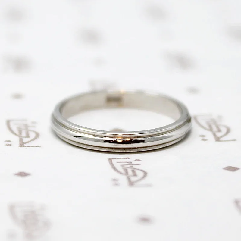 Modern Recycled White Gold Wedding Band