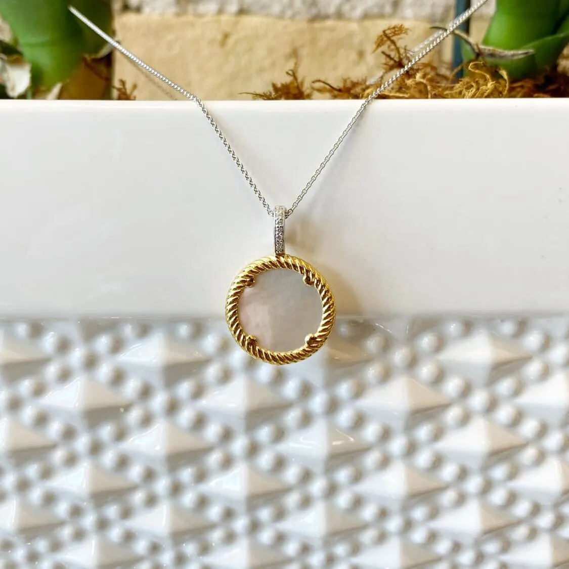 Mother of Pearl Necklace