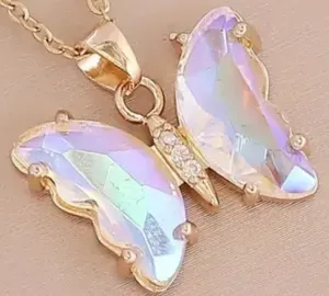 Necklace Butterfly Gradient Large Rhinestone Wings Pendant Golden Alloy Assorted Colors