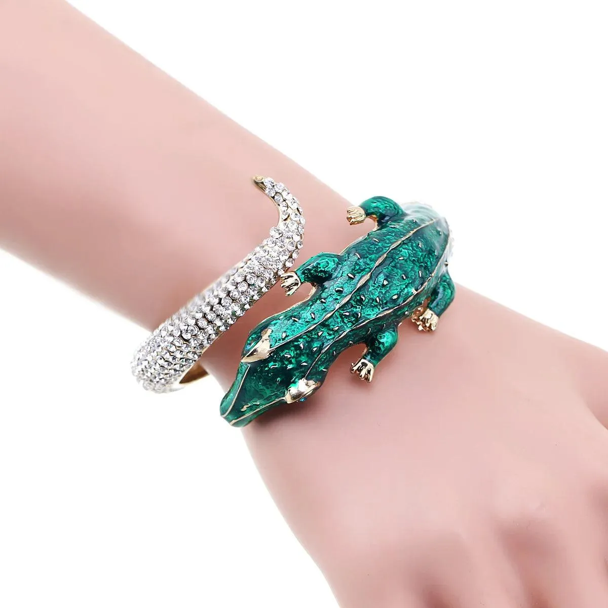 New Unique Design Antique Gold Plated Rhinestone Fashion Statement Crocodile Golden Bangle Cuff Bracelets for Women