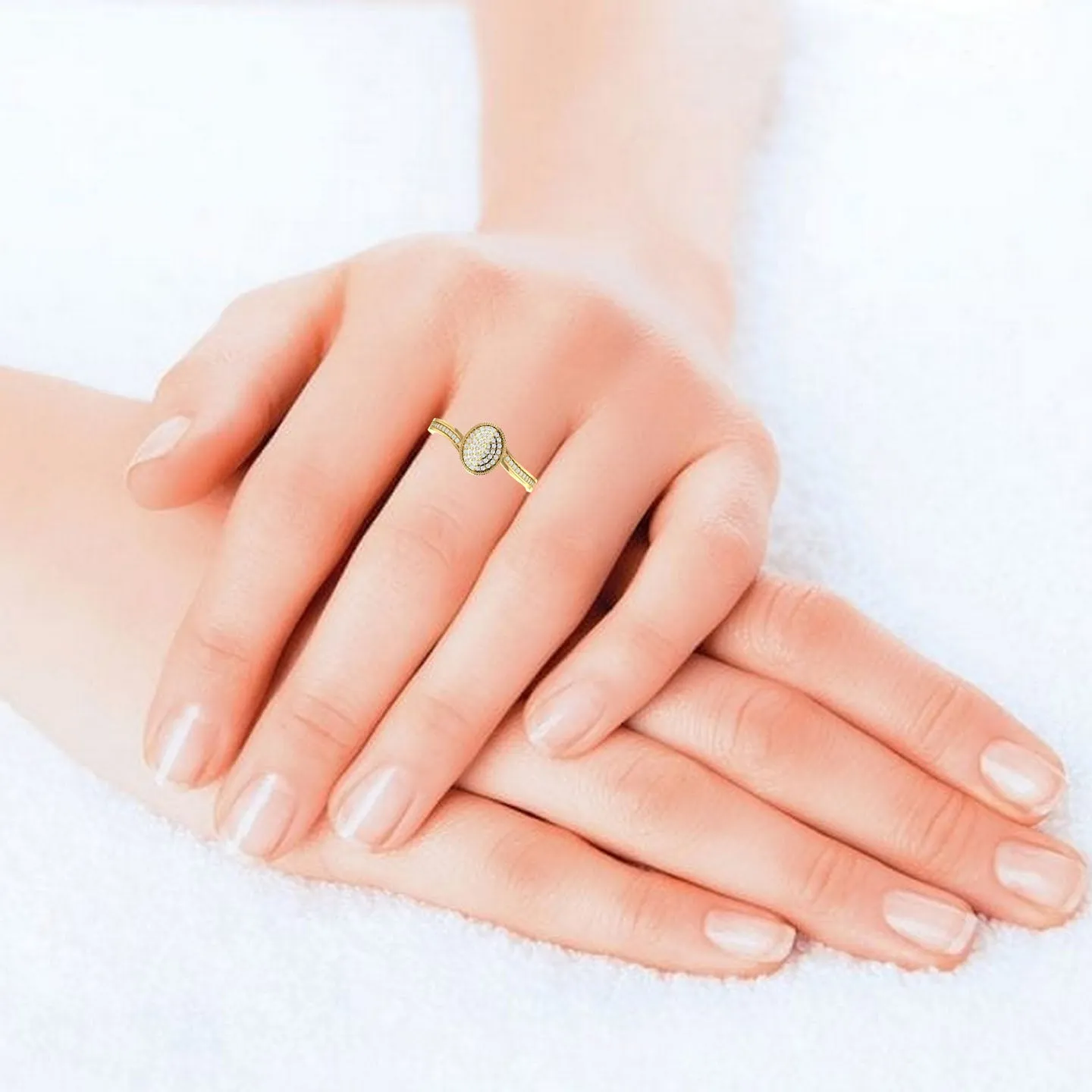 Oval Shape 925 Sterling Silver Ring