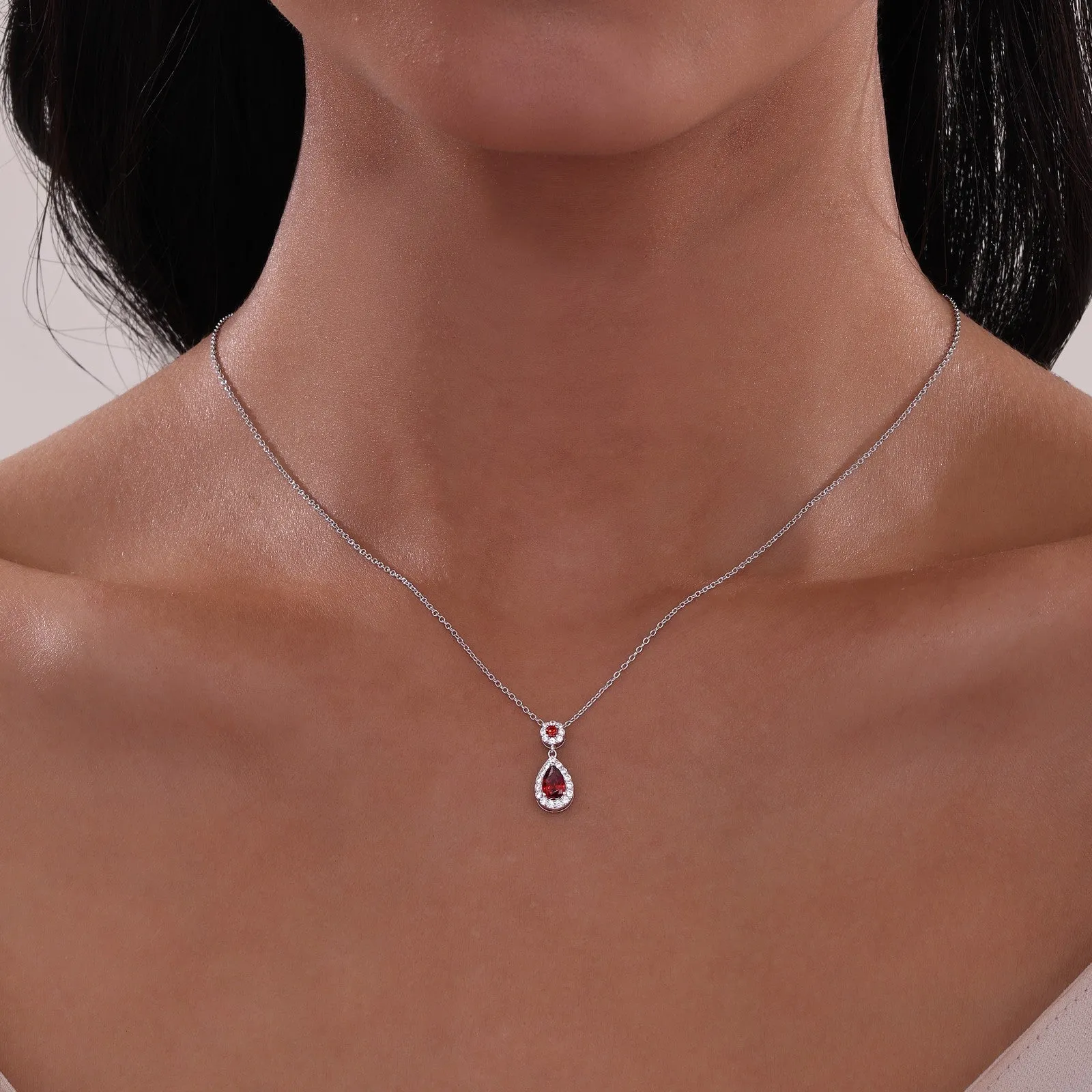 Pear Shape Halo Necklace N0318CAP20