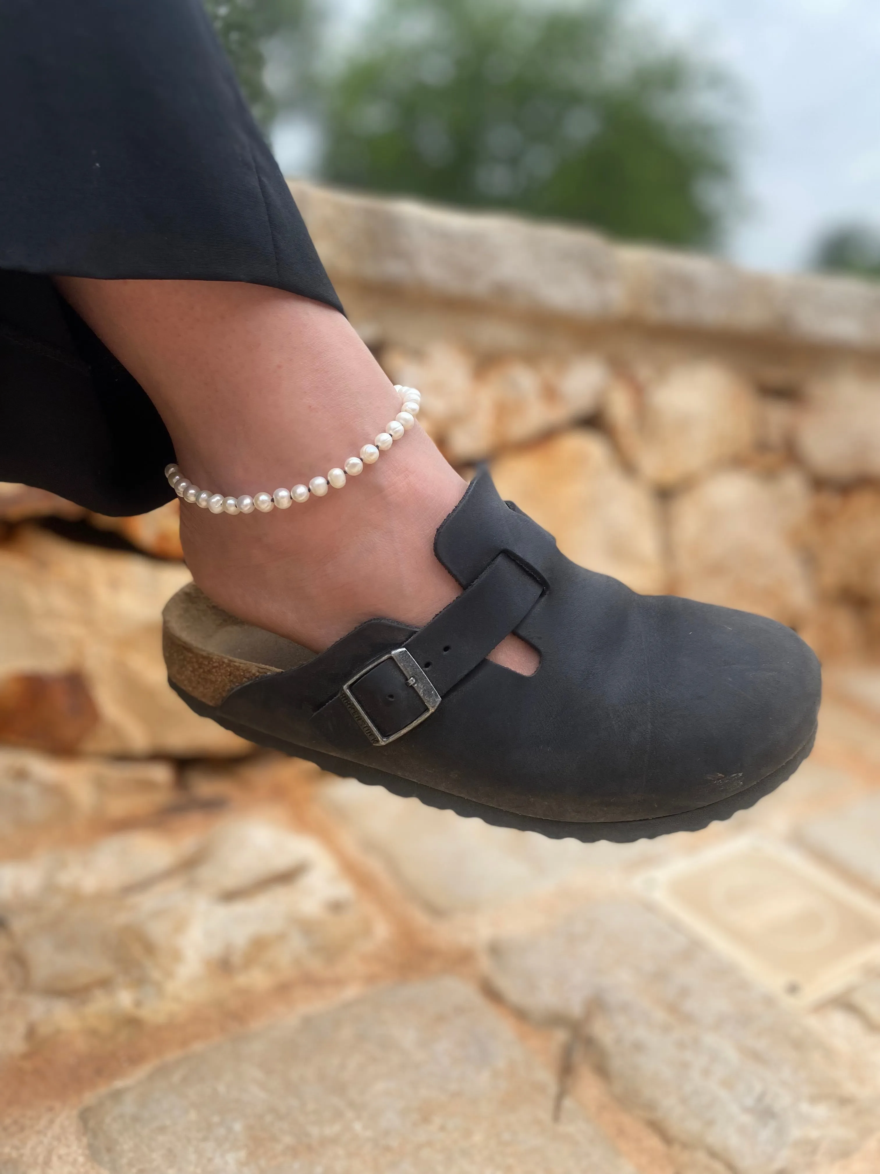 Poppy Pearl Anklet