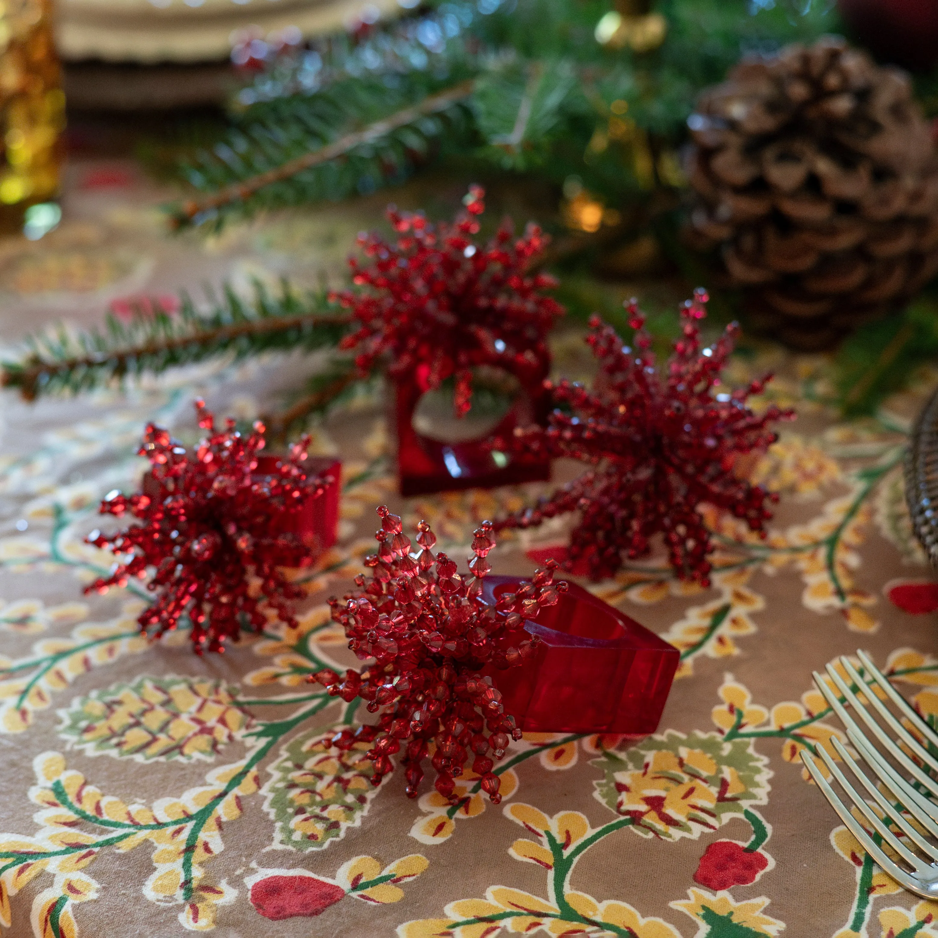 Red Acrylic Beaded Napkin Ring | Set of 4