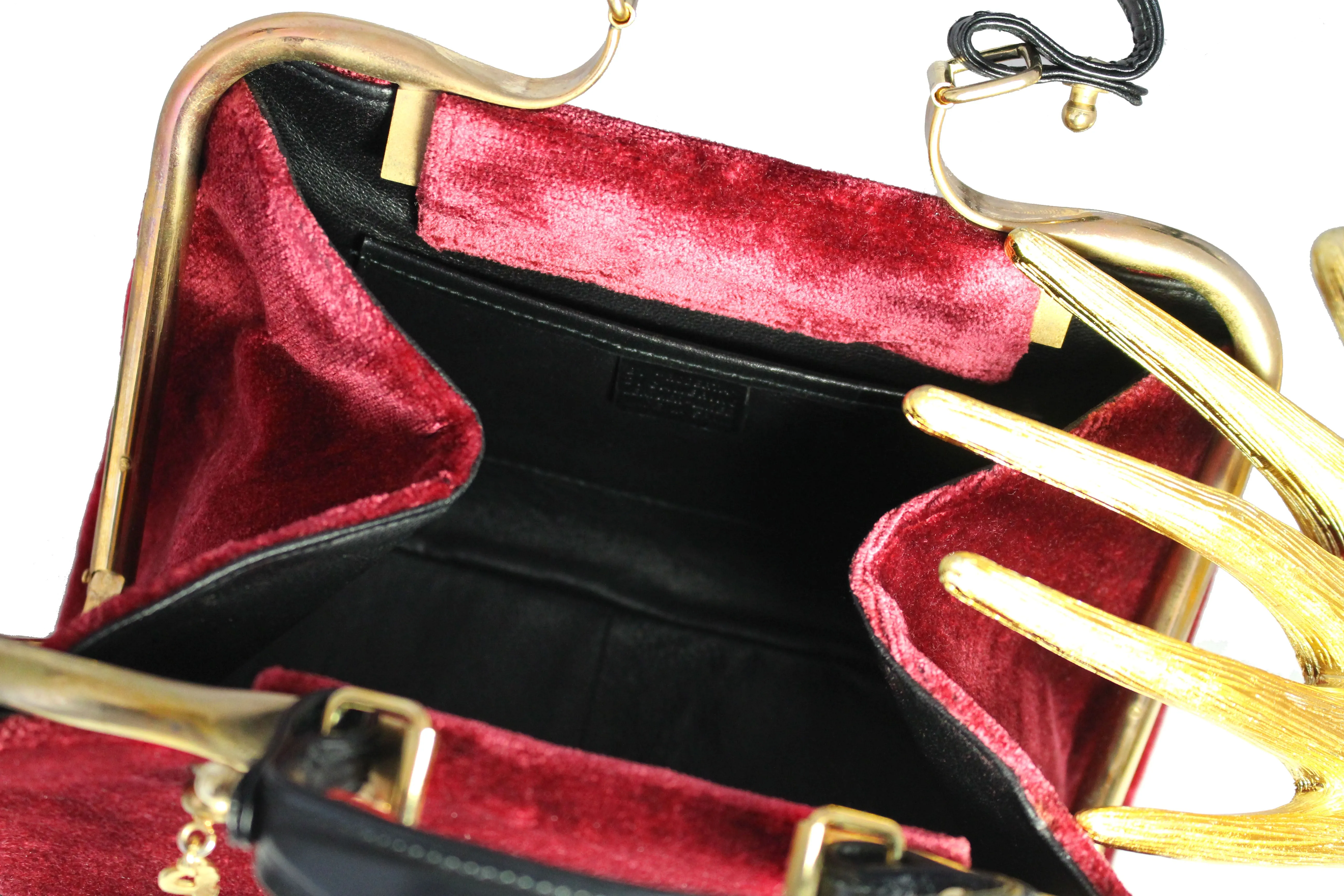 ROBERTA DI CAMERINO red velvet caravel handbag