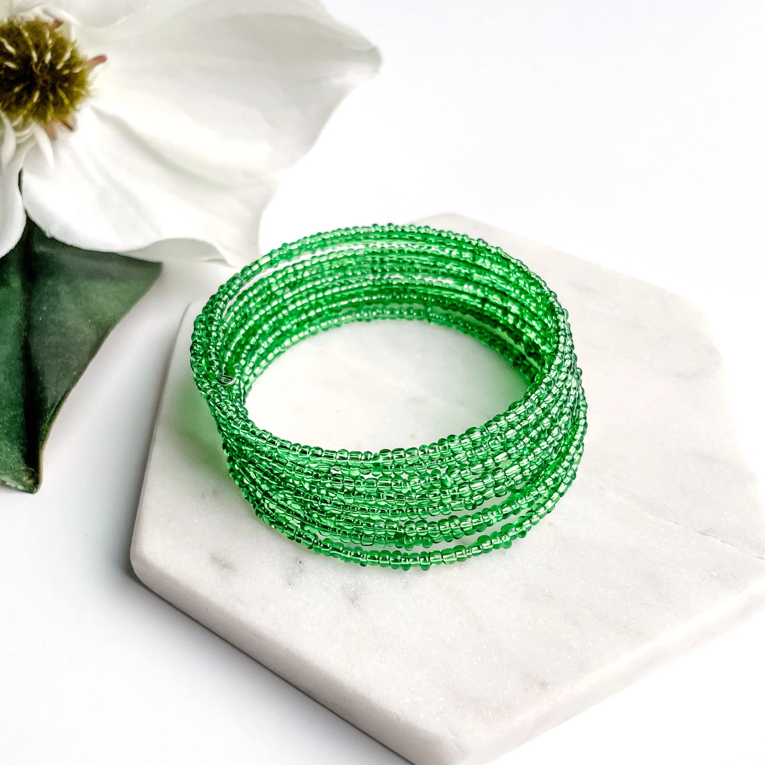 Shiny Twisted Bead Bracelet