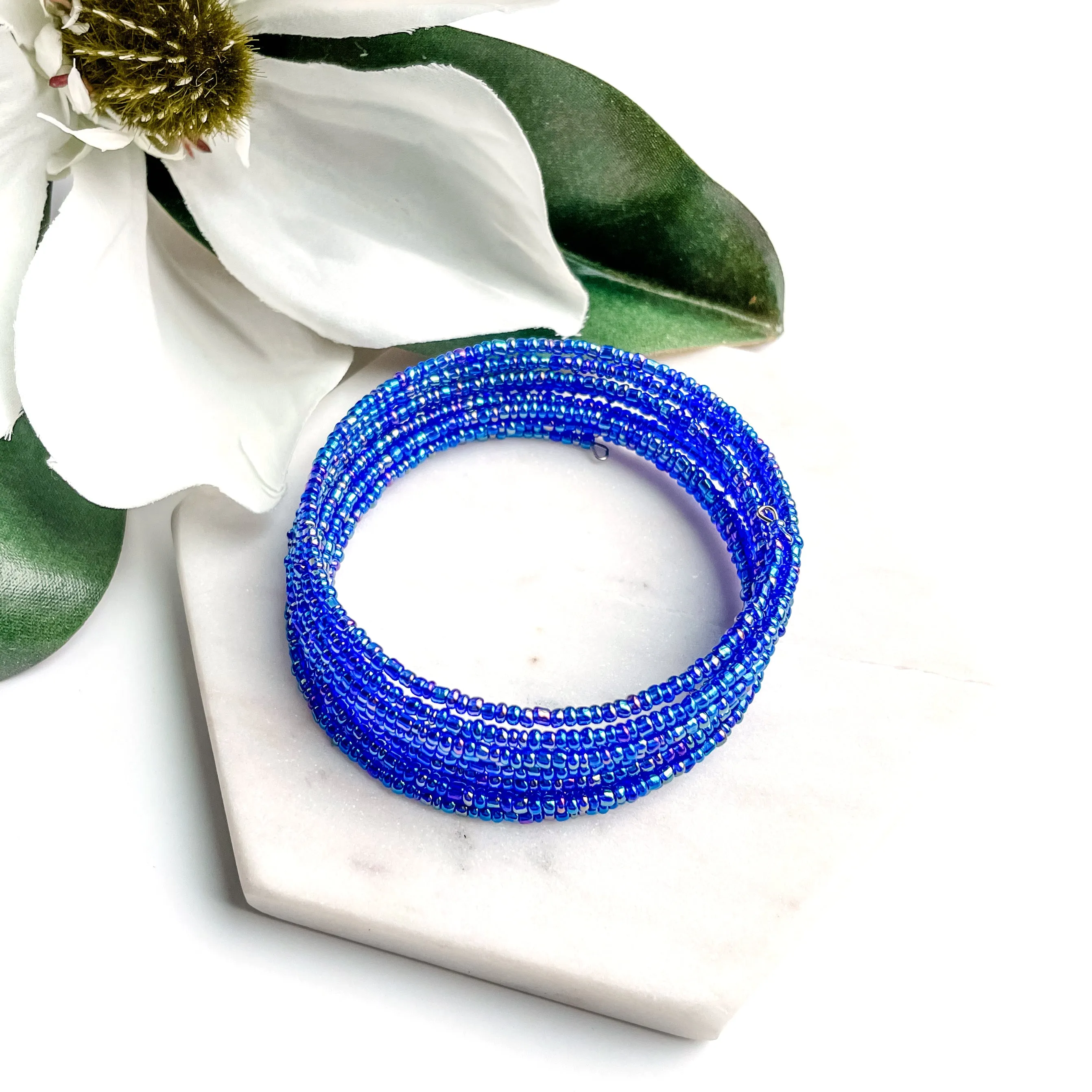 Shiny Twisted Bead Bracelet