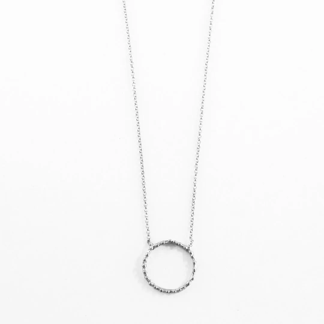 Small twig hoop with dewdrops - sparkling necklace - silver 925