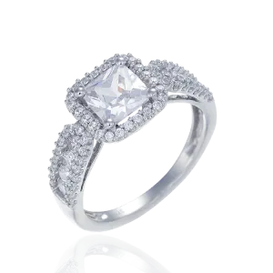 Sparkling Ring with Halo Setting