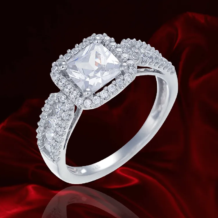 Sparkling Ring with Halo Setting