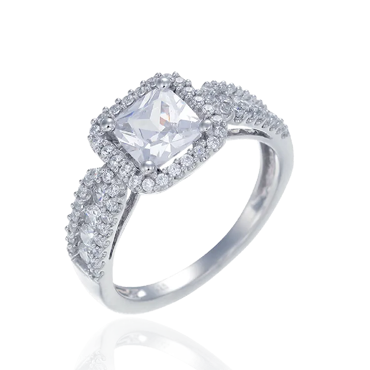 Sparkling Ring with Halo Setting