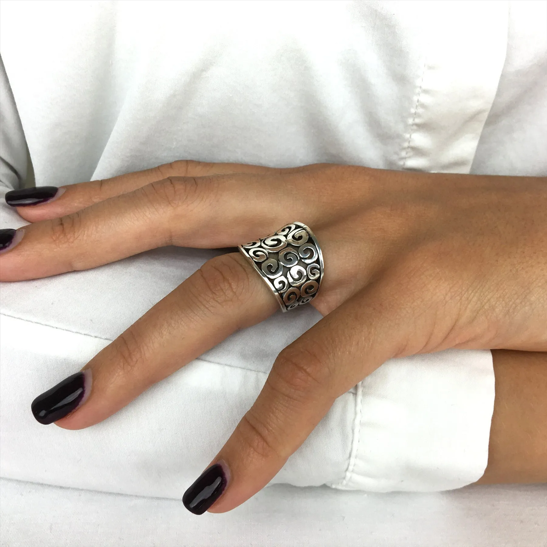 Sterling Silver Cut-Out Spiral Filigree Ring - Wide Concave Band