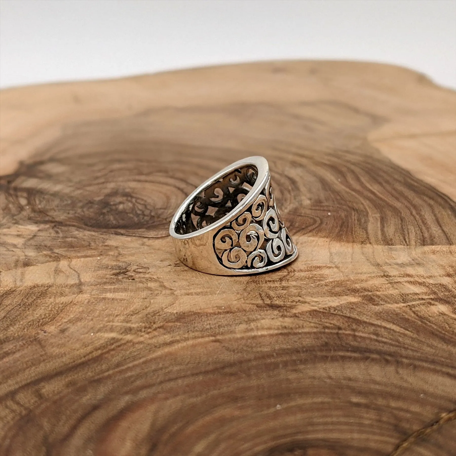 Sterling Silver Cut-Out Spiral Filigree Ring - Wide Concave Band