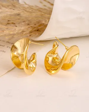 Tessa Fashionable Studs