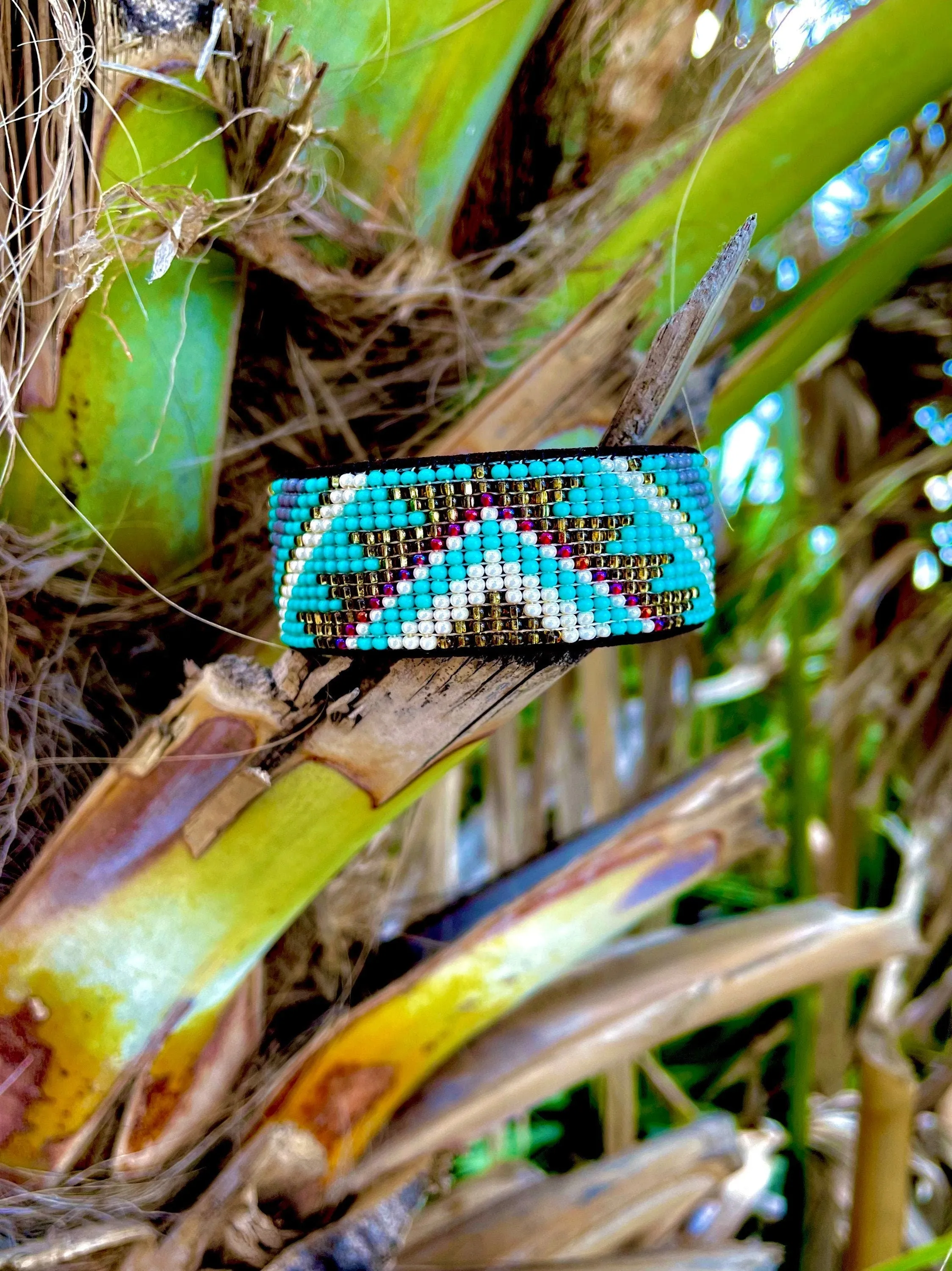 Turquoise/Gold Leather Cuff Bracelet (M)