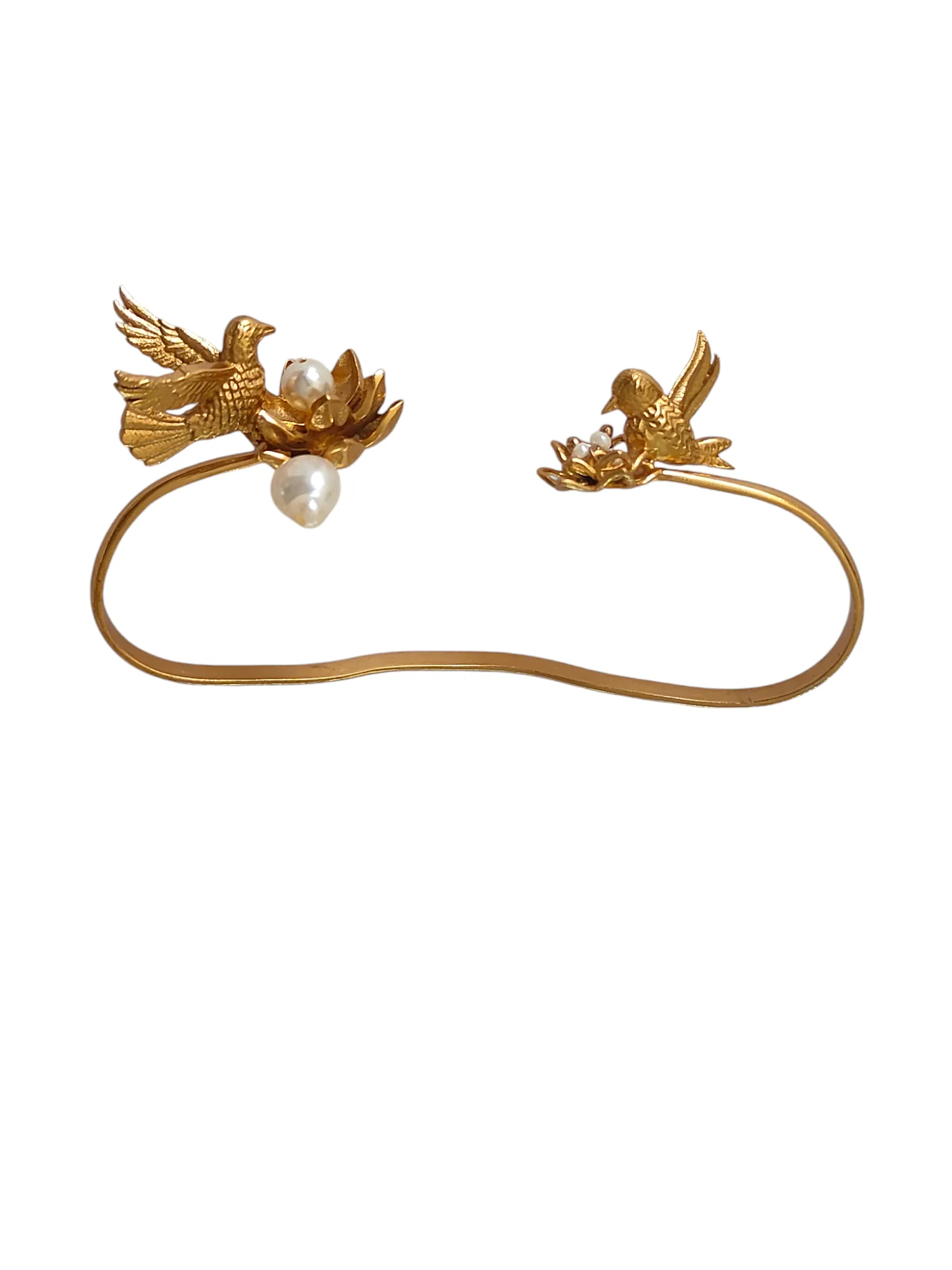 Udatee Chidiya Palm Cuff