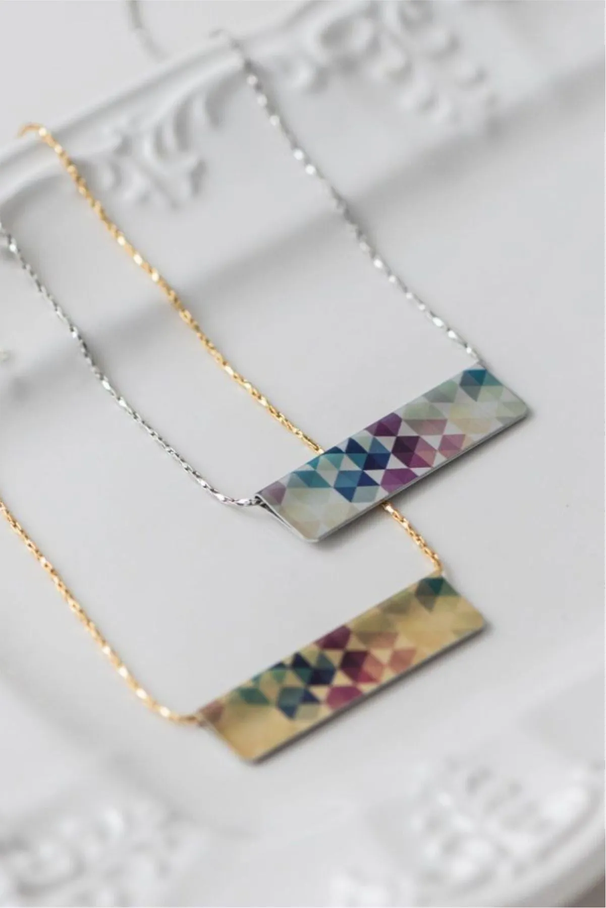 Vibrant Hex Bar Necklace - Gold