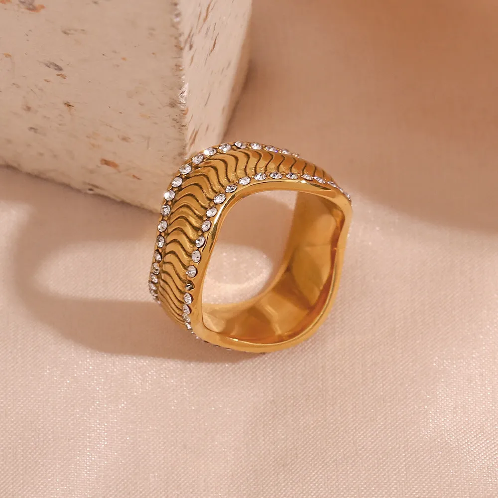 Wave Ring