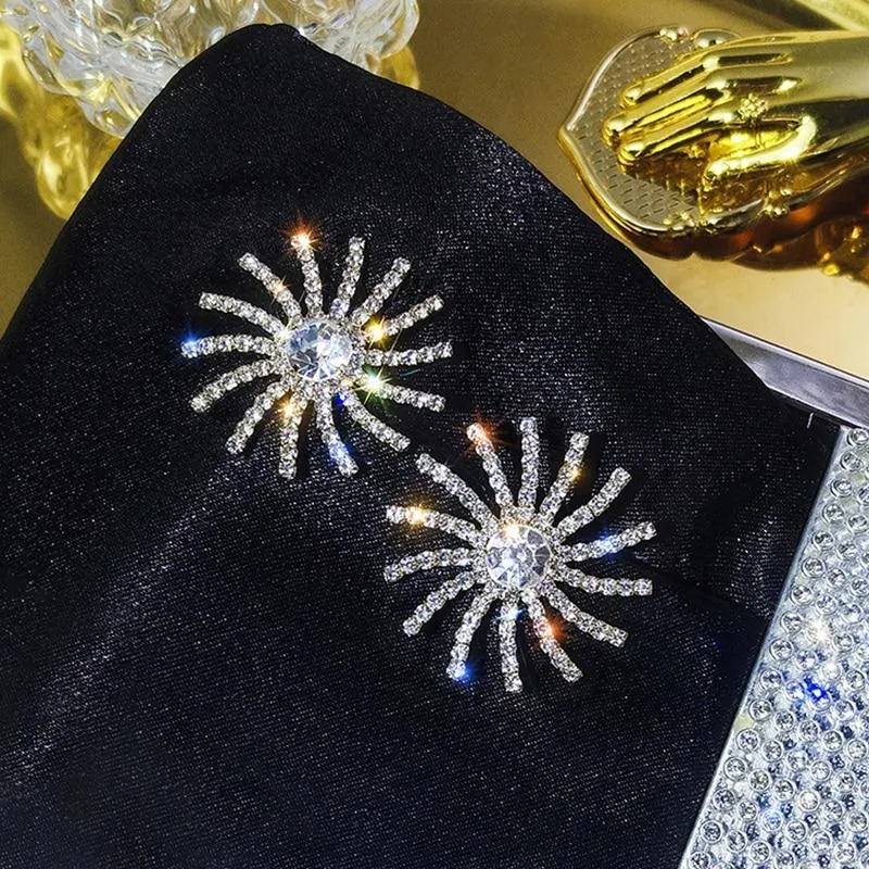 Women Wild Sun Design Long Drop Big Pearl Round Earrings